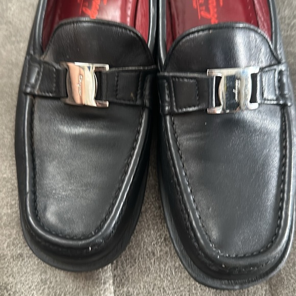 Salvatore Ferragamo leather loafers - Picture 5 of 7